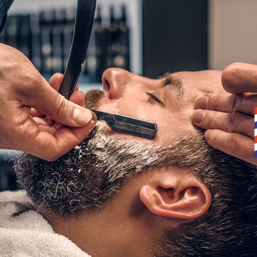 Servicio de afeitado en la peluquería